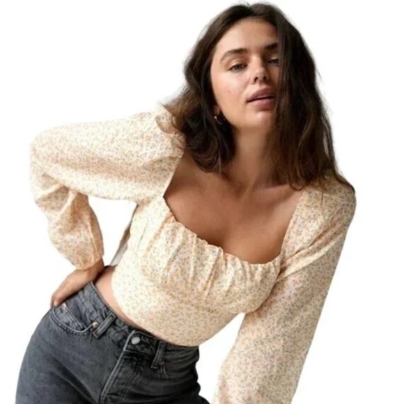 Elodie Yellow Dainty Floral Flower Balloon Sleeve Crop Top Blouse Medium - Picture 2 of 8